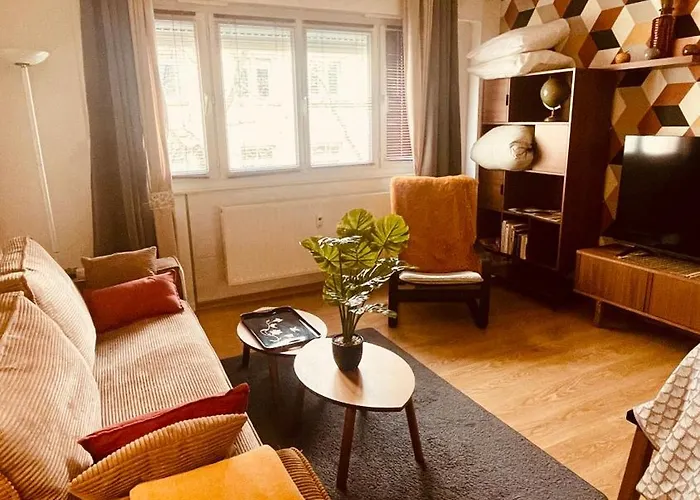 Cosy Centre-ville Colmar-ascenseur & Parking Prive En Sous Sol Daire *